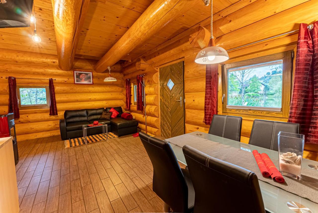 Korosec Apartments And Wellness Centre Мозирье Экстерьер фото