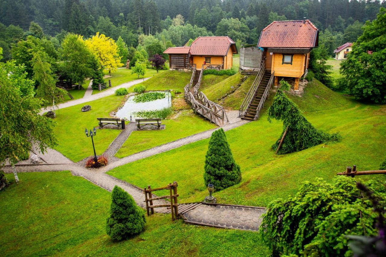 Korosec Apartments And Wellness Centre Мозирье Экстерьер фото
